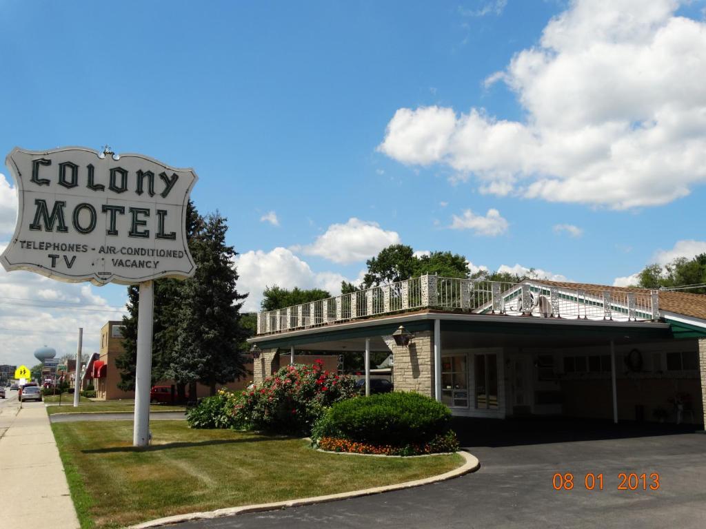 Colony Motel Brookfield Екстериор снимка