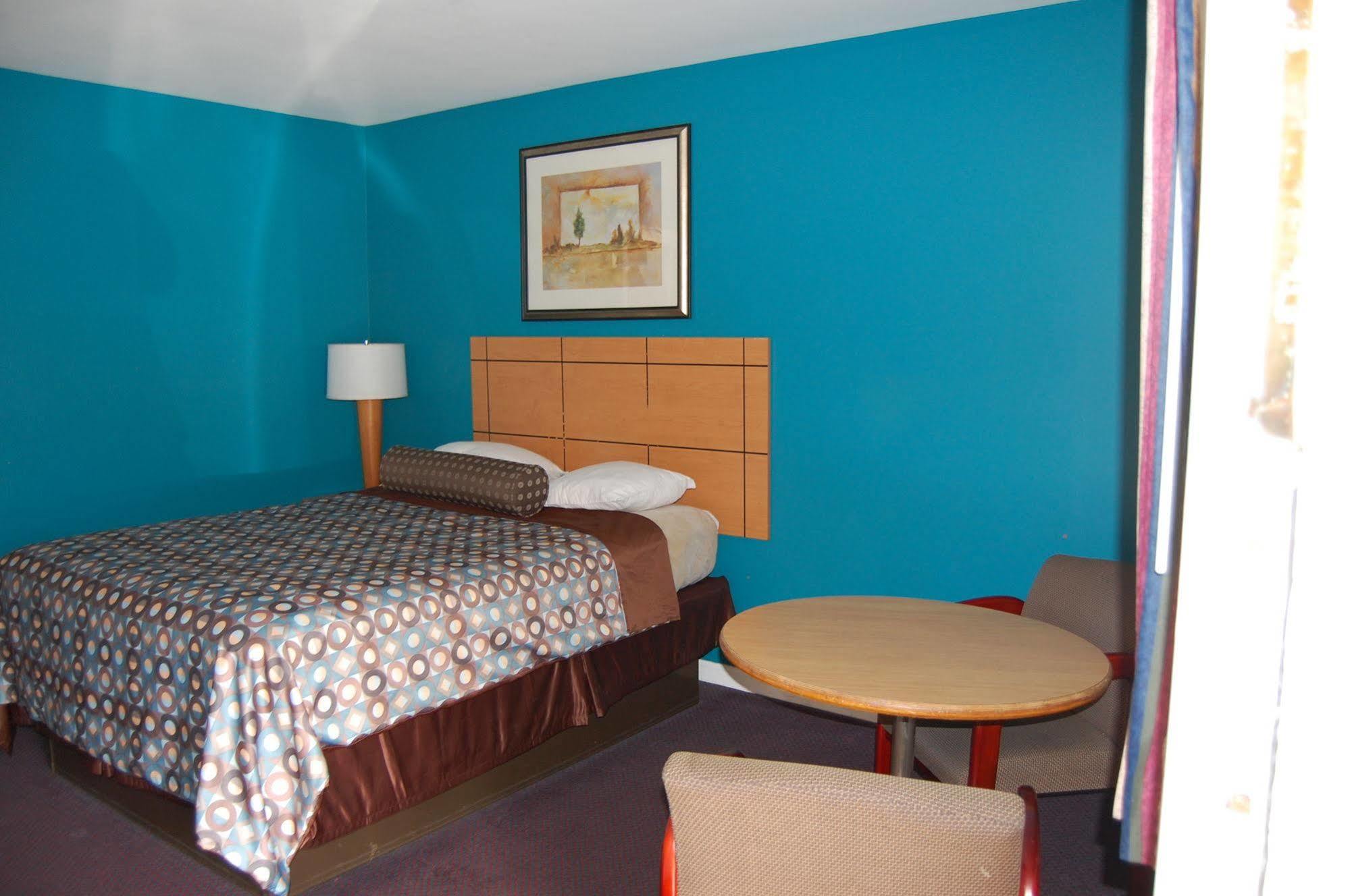 Colony Motel Brookfield Екстериор снимка